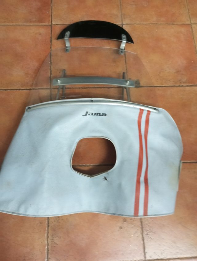 Parabrisas Vespa antiguo