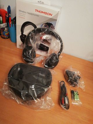 Auriculares Thomson