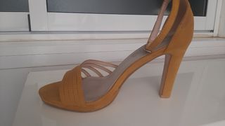 Zapatos tacón