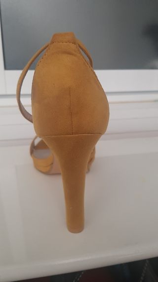 Zapatos tacón