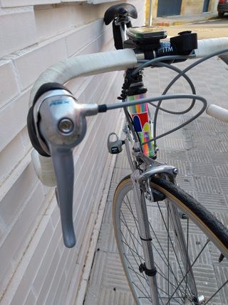Bicicleta carrera Mentor