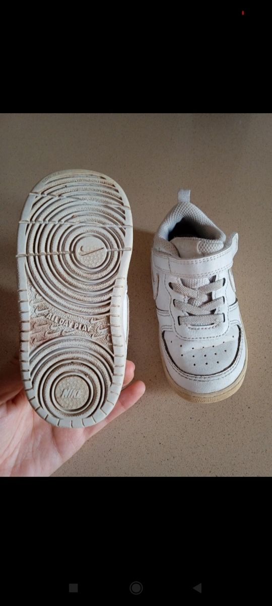 Zapatillas Nike niño número 23.5