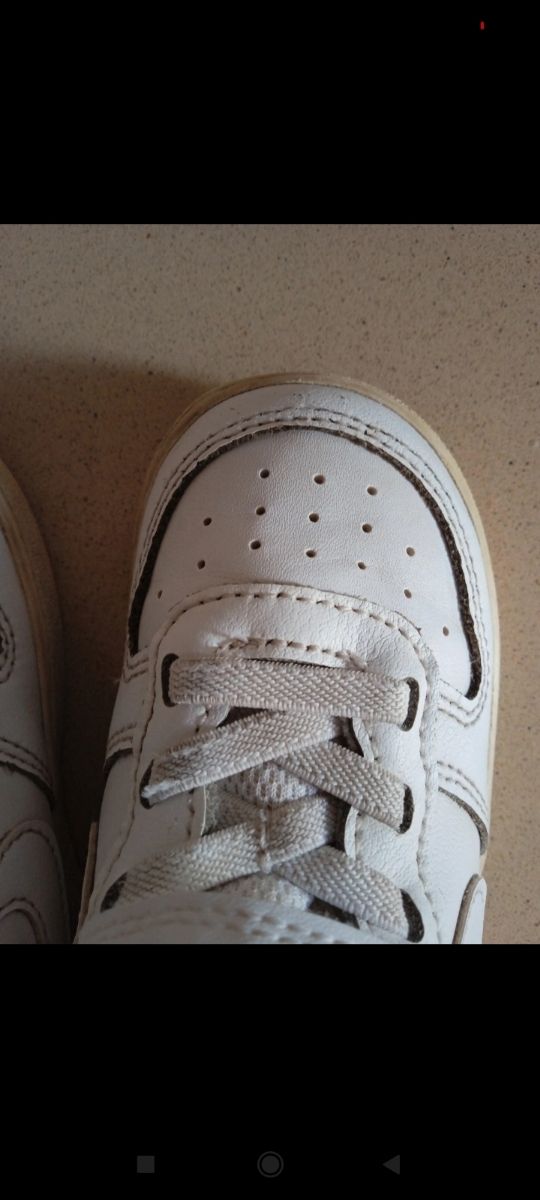 Zapatillas Nike niño número 23.5