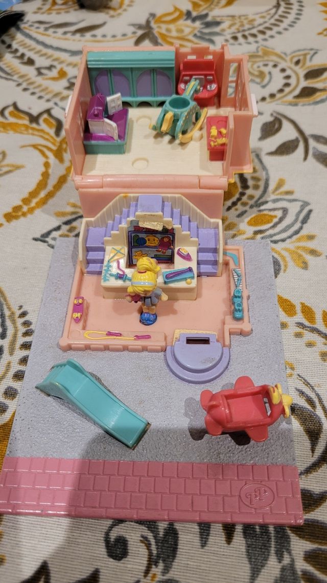 Polly pocket toy store