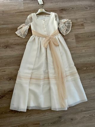 Vestido comunion, zapatos y corona