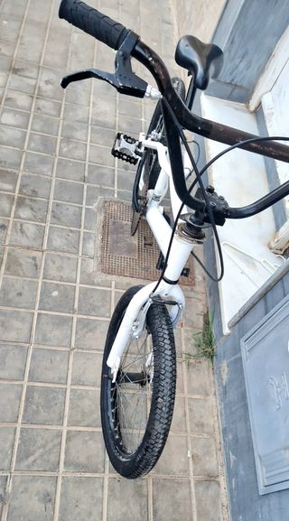 Bicicleta BMX