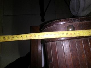 Baúl cofre de madera y cuero