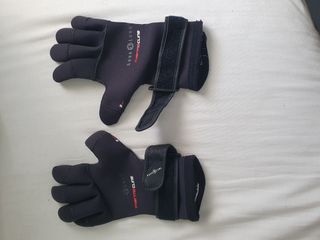 Guantes de buceo