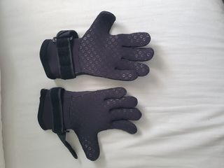 Guantes de buceo