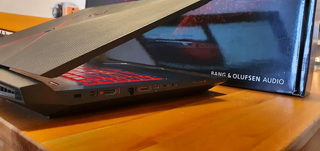 HP Omen 17-AN100NP 17.3" i7-8750H 16GB 1TB + 256GB