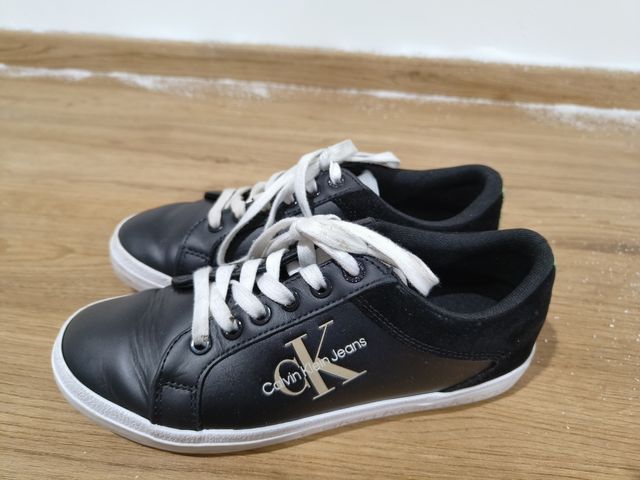 Zapatillas Calvin Klein originales 37,5. Oferta