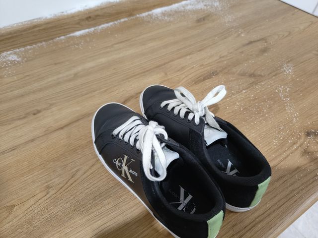 Zapatillas Calvin Klein originales 37,5. Oferta