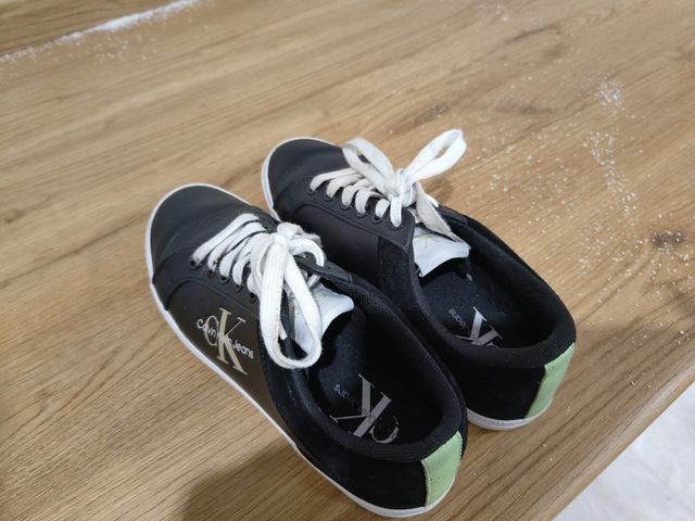 Zapatillas Calvin Klein originales 37,5. Oferta