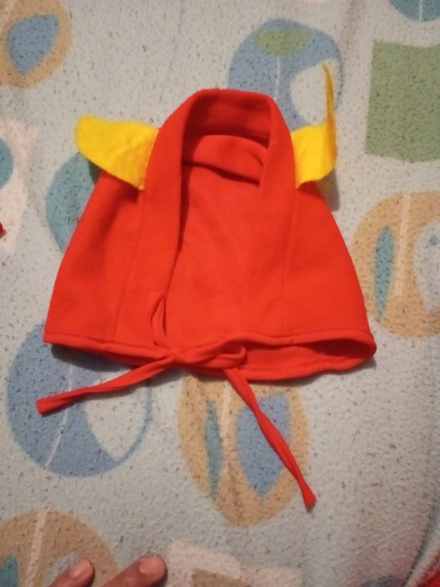 Vendo disfraz de diablito