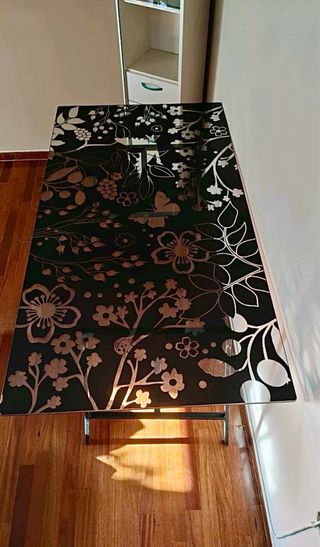 MESA CRISTAL  con CABALLETES