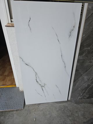Porcelanico mármol
