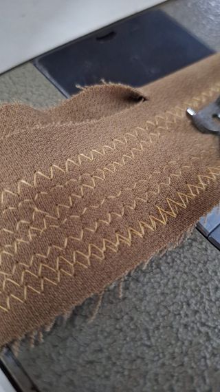 Maquina zig zag Singer 457