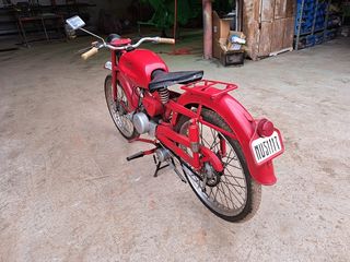 MOTO CLASICA GUZZI HISPANIA CARDELLINO 73 CC