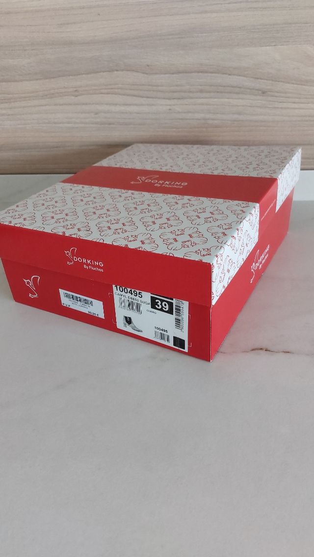 Botines de piel marrones