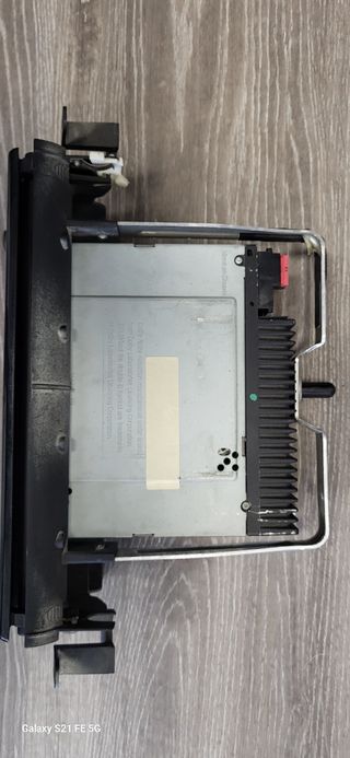 Radio casete original. bmw e 39 1996.
