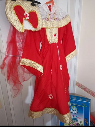 Vestito carnevale, Dama del castello