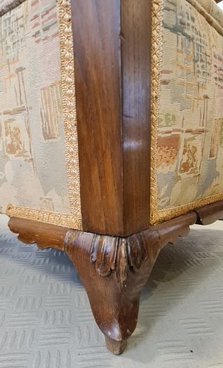 Butaca descalzadora de castaño