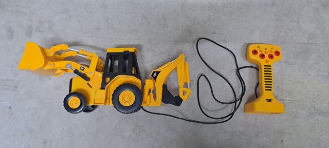 Excavadora de juguete CAT