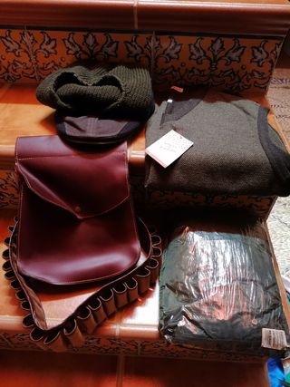 Lotto di attrezzatura da caccia