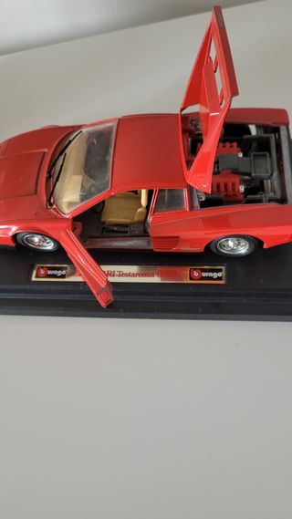 Ferrari testarossa 1984