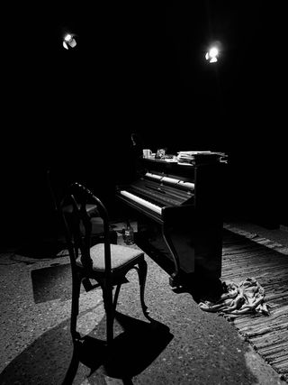 ¡Clases de canto y piano con una artista polaca!