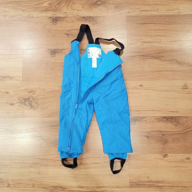 Peto nieve bebé niño