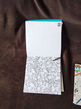 Libro juvenil para colorear