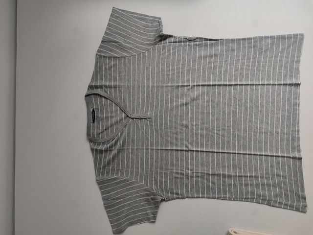 Camiseta Pull and Bear