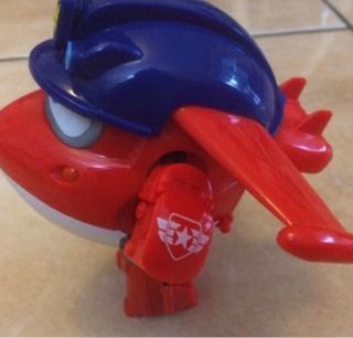 Super wings, Jett, avion transformable