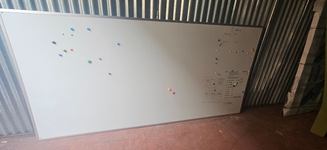 Pizarra oficina 250x125