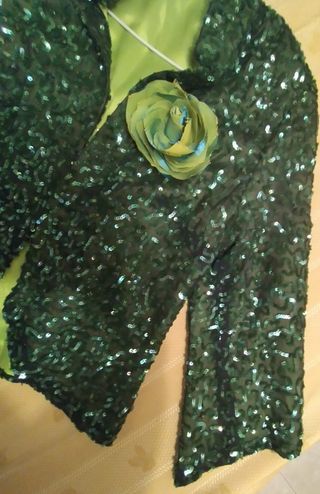 Traje de mujer para fiestas/ eventos