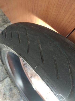 Rueda Michelin para moto 