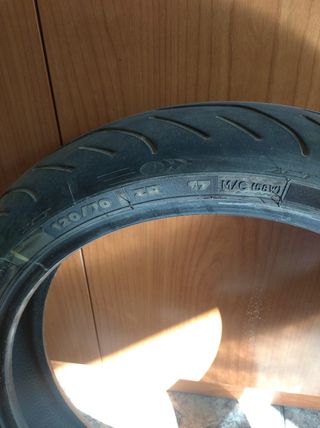 Rueda Michelin para moto 