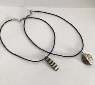 2 colgantes etnicos unisex