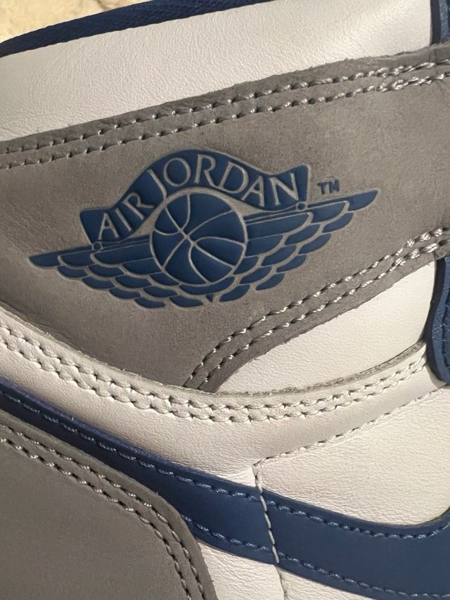 Jordan 1 True Blue