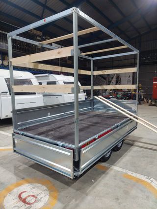 remolque cerrado