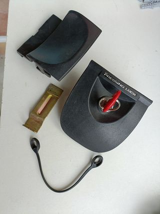 Cerradura baúl shad SH37