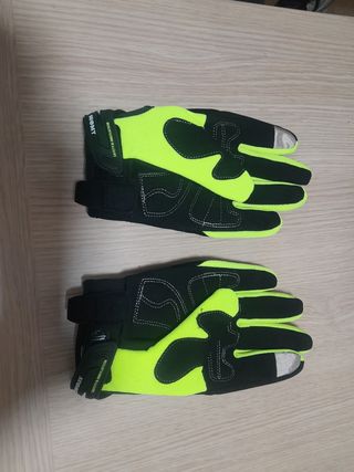 Guantes de motocross marca suomy
