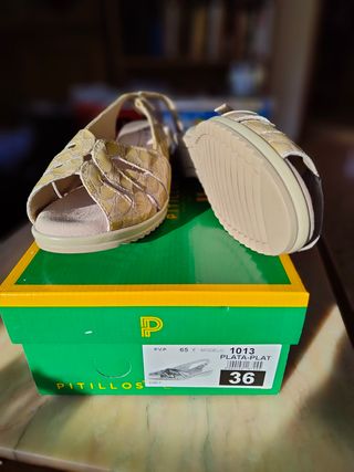 Sandalias piel Pitillos