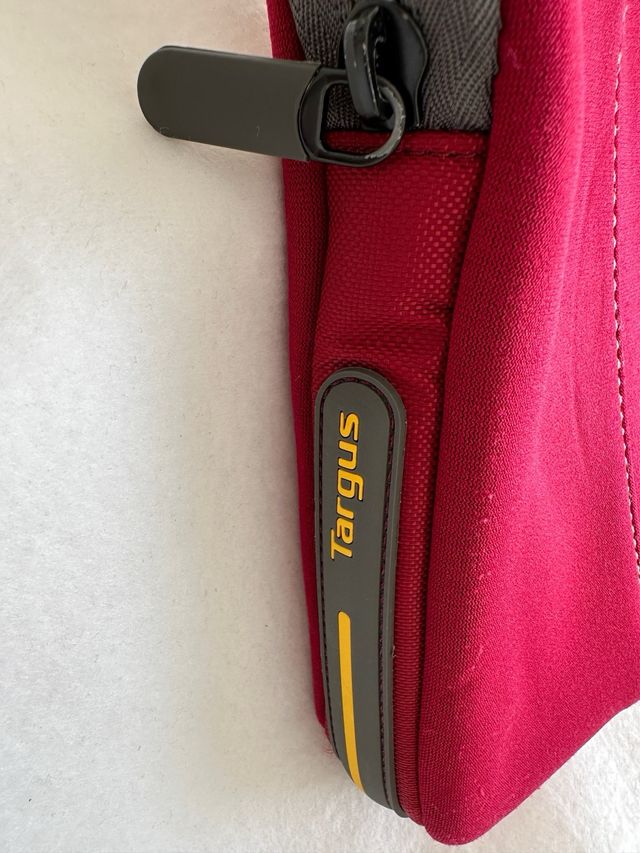 Funda protectora Ipad / Tablet marca Targus