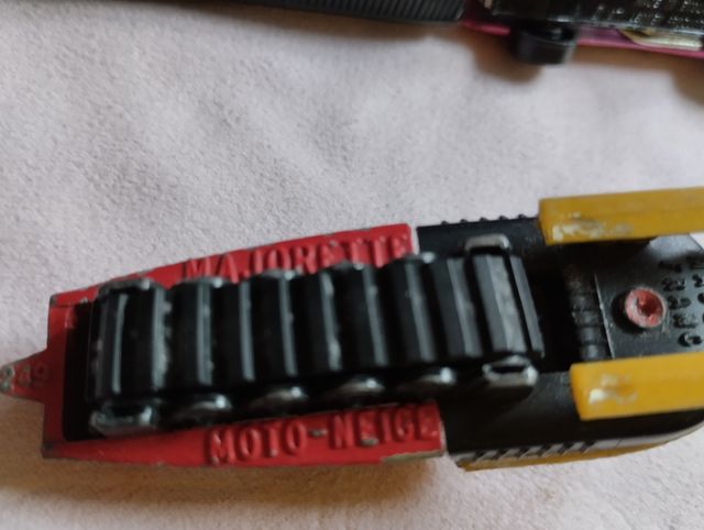 Matchbox Super Fast. 1971 y 1972 y Majjorette.