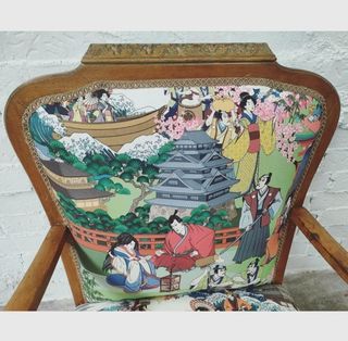 Butaca de madera con brazos