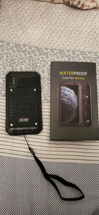 Funda sumergible y proteccion caidas iphone X / XS