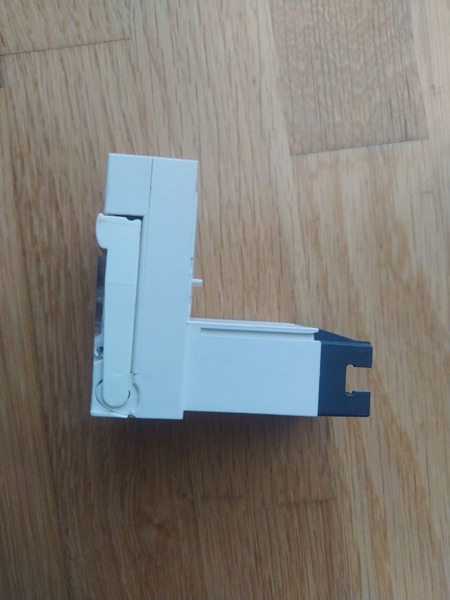 Unidad de control LUCA (Schneider)