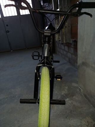 Bicicleta BMX